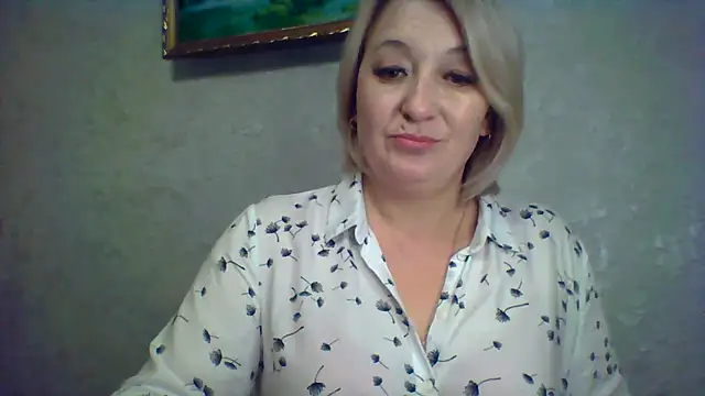 Snapshot of ArielXLoveresss chatting on November 7, 2025, 7:51 pm ArielXLoveresss online show from November 7, 2025, 7:51 pm