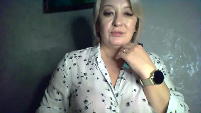 Snapshot of ArielXLoveresss chatting on November 9, 2025, 10:47 pm ArielXLoveresss online show from November 9, 2025, 10:47 pm