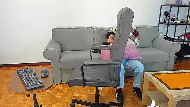 Snapshot of masterboy50 chatting on November 6, 2025, 7:51 pm masterboy50 online show from November 6, 2025, 7:51 pm