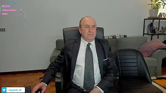 Snapshot of masterboy50 chatting on April 11, 2026, 7:17 pm masterboy50 online show from April 11, 2026, 7:17 pm