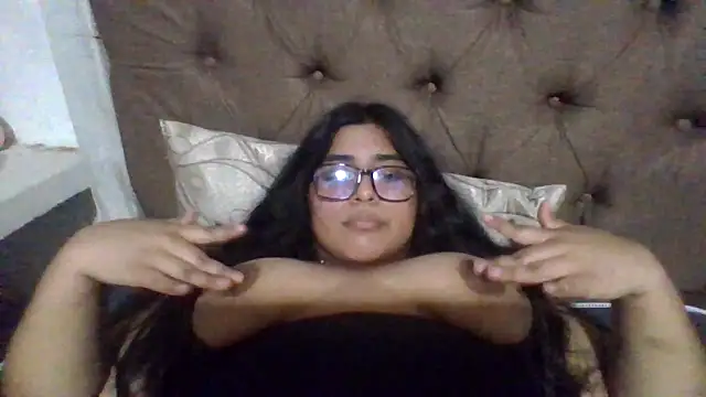 virginbrunette99 online show from March 16, 2025, 7:26 am