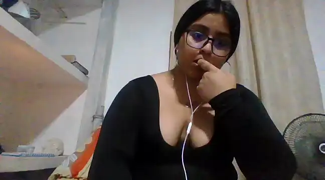 virginbrunette99 online show from February 26, 2025, 11:52 pm