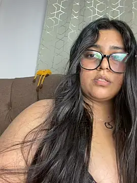 Snapshot of virginbrunette99 chatting on May 18, 2026, 6:51 am virginbrunette99 online show from May 18, 2026, 6:51 am