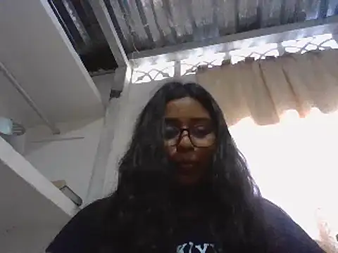 virginbrunette99 online show from February 23, 2025, 4:13 pm