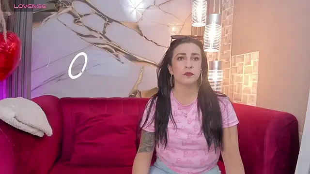 Snapshot of Bella_williamss_ chatting on November 8, 2025, 7:50 pm Bella williamss online show from November 8, 2025, 7:50 pm