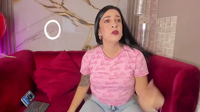 Snapshot of Bella_williamss_ chatting on November 14, 2025, 7:50 pm Bella williamss online show from November 14, 2025, 7:50 pm