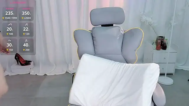 Snapshot of weiwei160 chatting on November 27, 2025, 9:54 am weiwei160 online show from November 27, 2025, 9:54 am