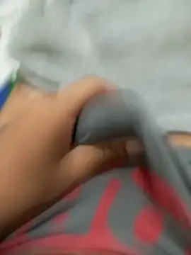 Snapshot of maynor1233 chatting on October 21, 2025, 9:47 pm maynor1233 online show from October 21, 2025, 9:47 pm