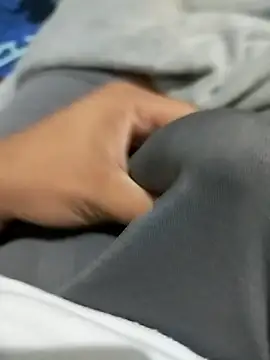 Snapshot of maynor1233 chatting on October 22, 2025, 10:08 pm maynor1233 online show from October 22, 2025, 10:08 pm