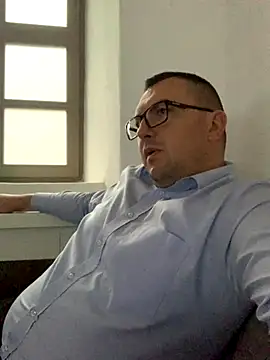 Mike8523 online show from October 11, 2025, 4:46 am