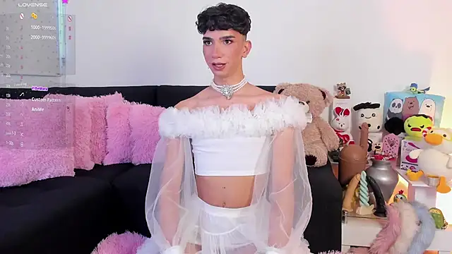 Snapshot of James_BrownT chatting on November 25, 2025, 7:03 pm James BrownT online show from November 25, 2025, 7:03 pm