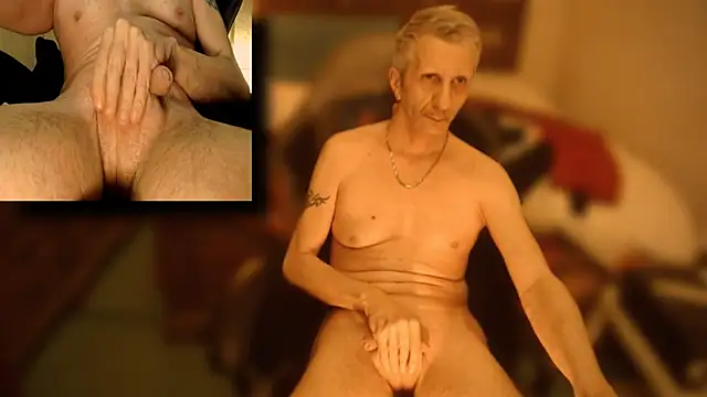 maxdaddy690 online show from February 28, 2025, 10:39 pm