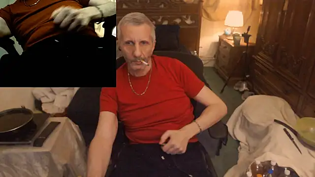 maxdaddy690 online show from March 11, 2026, 12:15 am