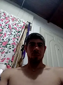 Snapshot of atosved chatting on December 4, 2025, 12:26 pm atosved online show from December 4, 2025, 12:26 pm