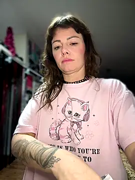 Snapshot of NaughtyLittleVeteran chatting on November 22, 2025, 10:36 am NaughtyLittleVeteran online show from November 22, 2025, 10:36 am