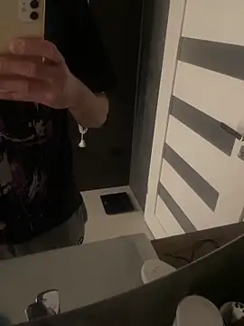 gryzoon online show from November 22, 2025, 1:48 am