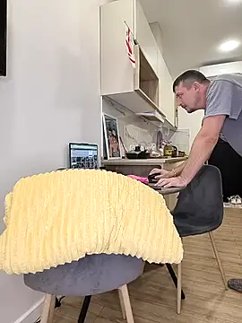 Snapshot of _KissMyAss_ chatting on March 5, 2026, 7:10 pm KissMyAss online show from March 5, 2026, 7:10 pm