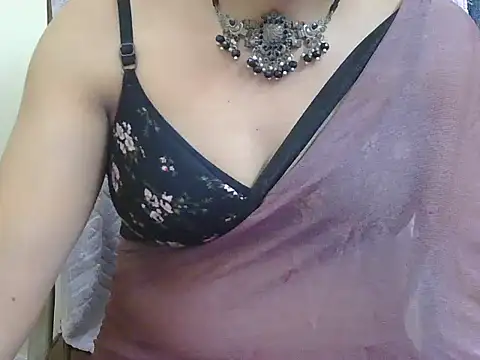 Snapshot of Lovely_Manvi chatting on October 8, 2025, 3:46 pm Lovely Manvi online show from October 8, 2025, 3:46 pm