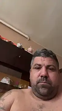 Snapshot of Alexander18edd chatting on December 14, 2025, 12:33 pm Alexander18edd online show from December 14, 2025, 12:33 pm