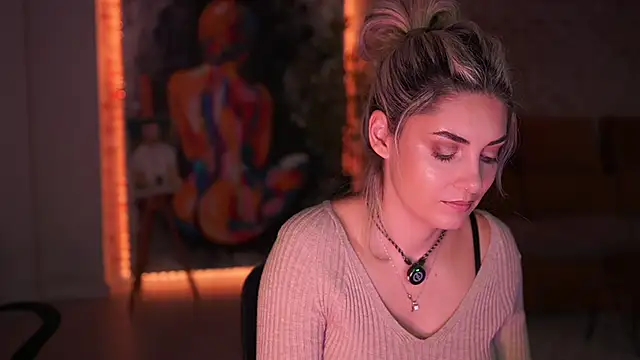  Allie  online show from November 14, 2025, 6:17 am