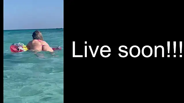  Allie  online show from October 18, 2025, 4:25 am