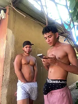 Snapshot of twinks_28 chatting on May 14, 2026, 12:13 pm twinks 28 online show from May 14, 2026, 12:13 pm