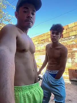 Snapshot of twinks_28 chatting on March 23, 2026, 12:05 pm twinks 28 online show from March 23, 2026, 12:05 pm