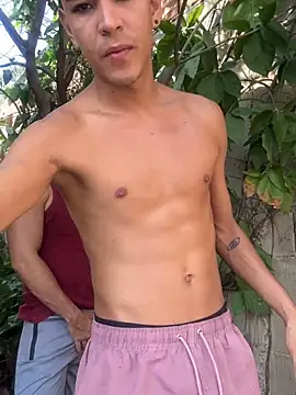 Snapshot of twinks_28 chatting on May 12, 2026, 12:22 pm twinks 28 online show from May 12, 2026, 12:22 pm