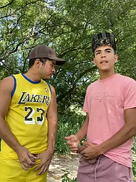 Snapshot of twinks_28 chatting on October 25, 2025, 7:36 pm twinks 28 online show from October 25, 2025, 7:36 pm