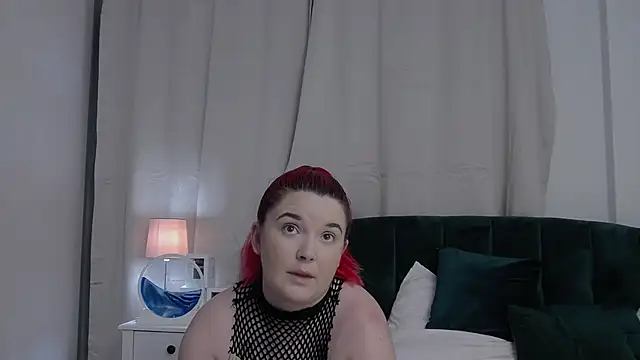 Snapshot of KailyKay chatting on June 11, 2026, 6:05 pm KailyKay online show from June 11, 2026, 6:05 pm