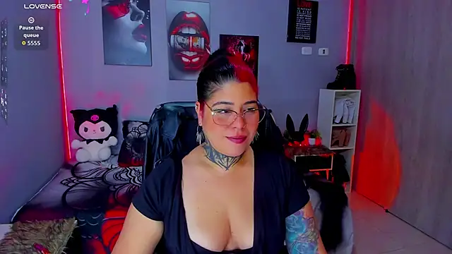 Veronika metal online show from October 21, 2025, 8:14 am