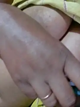 Snapshot of Disha2870 chatting on March 18, 2026, 2:48 am Disha2870 online show from March 18, 2026, 2:48 am