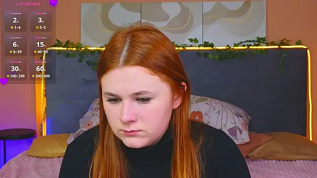 Snapshot of Eva_Starlight chatting on October 10, 2025, 4:13 am Eva Starlight online show from October 10, 2025, 4:13 am