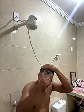 Snapshot of Lindp190194 chatting on December 4, 2025, 9:25 pm Lindp190194 online show from December 4, 2025, 9:25 pm