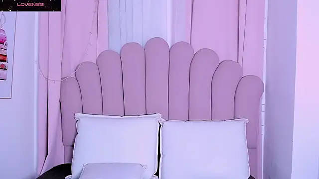 PaolaB g online show from February 28, 2026, 2:33 am