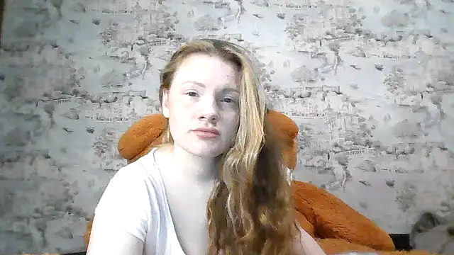 Snapshot of Eveline_May chatting on November 10, 2025, 6:24 pm Eveline May online show from November 10, 2025, 6:24 pm