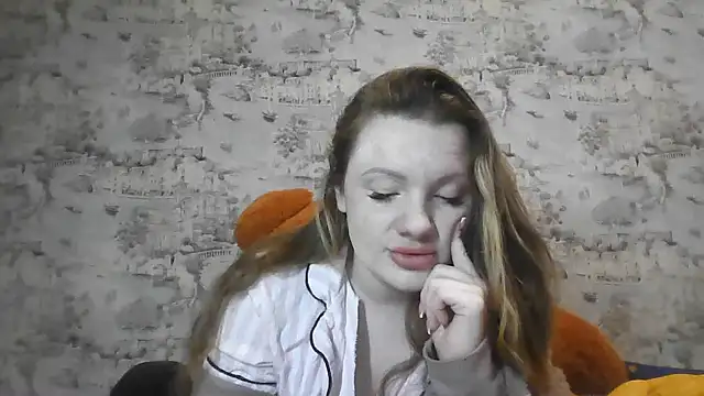 Eveline May online show from March 9, 2026, 7:17 pm