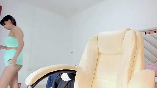 Snapshot of gime_lara chatting on September 25, 2025, 12:11 pm gime lara online show from September 25, 2025, 12:11 pm