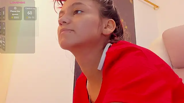 Snapshot of gime_lara chatting on February 26, 2025, 7:10 pm gime lara online show from February 26, 2025, 7:10 pm