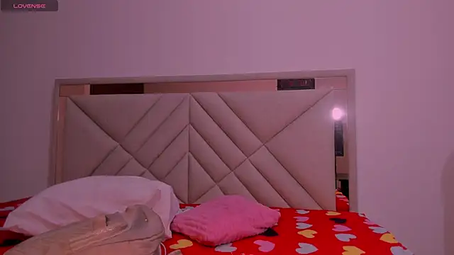 Snapshot of gime_lara chatting on October 30, 2025, 11:41 am gime lara online show from October 30, 2025, 11:41 am