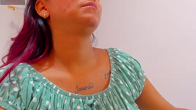 Snapshot of gime_lara chatting on September 18, 2025, 7:06 pm gime lara online show from September 18, 2025, 7:06 pm