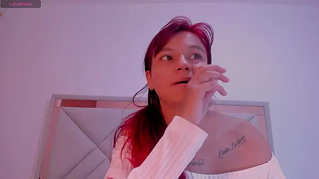 Snapshot of gime_lara chatting on October 22, 2025, 7:24 pm gime lara online show from October 22, 2025, 7:24 pm