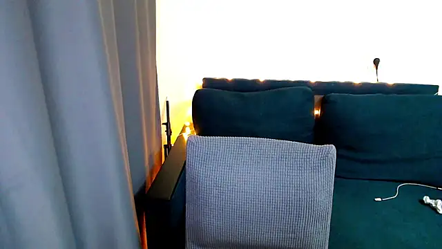 Snapshot of meganluss chatting on October 10, 2025, 1:45 pm meganluss online show from October 10, 2025, 1:45 pm