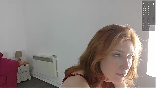 Snapshot of MiaM00 chatting on November 5, 2025, 1:03 pm MiaM00 online show from November 5, 2025, 1:03 pm