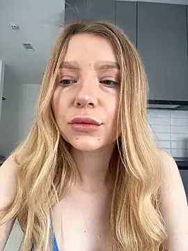 EvaBrooklyn online show from March 9, 2025, 6:39 am