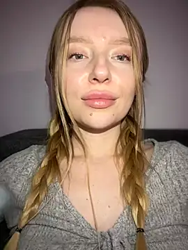 EvaBrooklyn online show from March 11, 2025, 7:58 pm