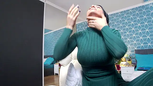 Snapshot of zoeylarkens chatting on November 14, 2025, 5:27 pm zoeylarkens online show from November 14, 2025, 5:27 pm