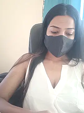 Snapshot of CRAZY__BITE chatting on March 13, 2026, 10:42 am CRAZY BITE online show from March 13, 2026, 10:42 am