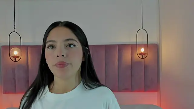 Haily b online show from October 25, 2025, 8:09 pm