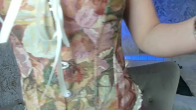 Snapshot of Liannaa_ chatting on October 23, 2025, 7:45 pm Liannaa online show from October 23, 2025, 7:45 pm